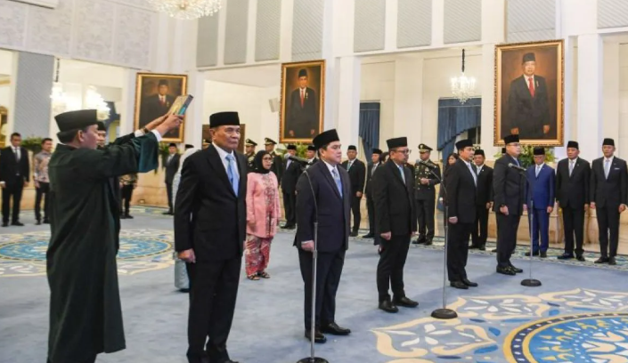 Djamari Chaniago dilantik jadi Kemenko Polkam