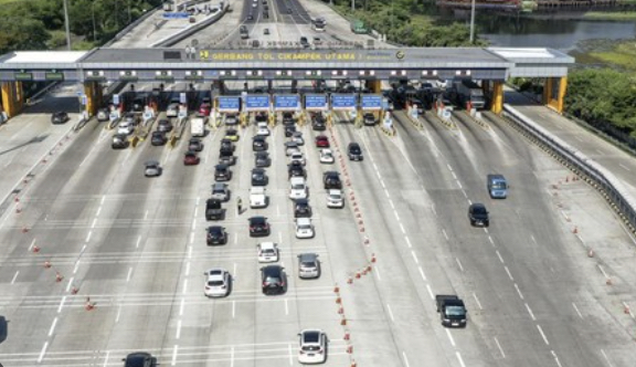 Puncak Arus Libur Natal dan Tahun Baru 2025